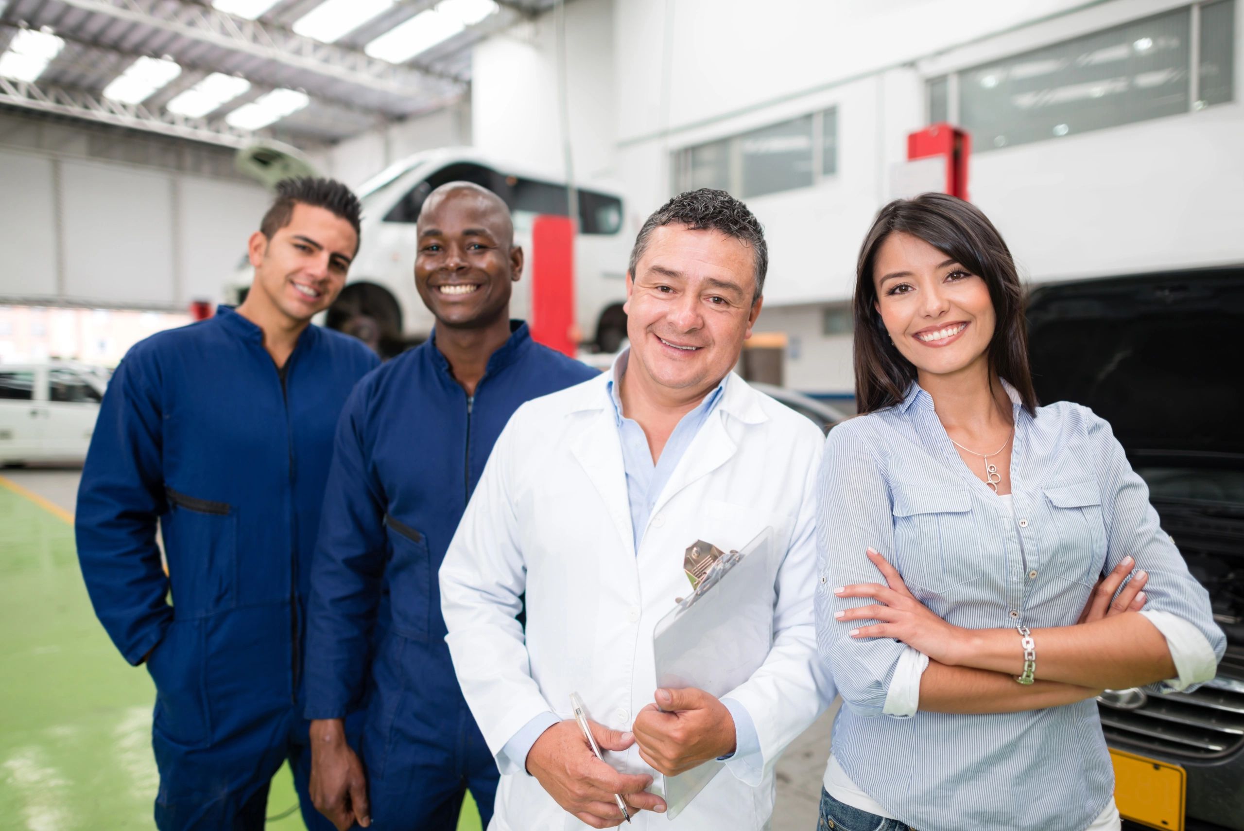 Luis Nakamura, Senior Mechanic